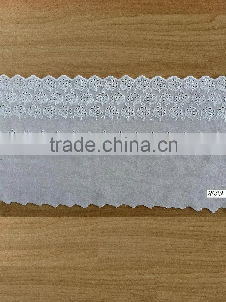 Fashion best sell embroidery flowers wedding lace