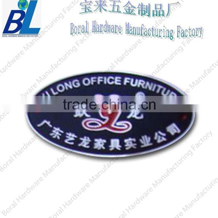 Oval aluminum stamped hanging nameplate