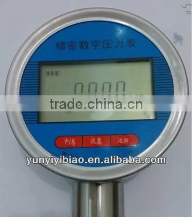 Thread connection for pressure gauge
