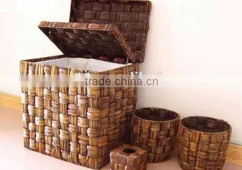 Chic Eco-Friendly Willow Craft
