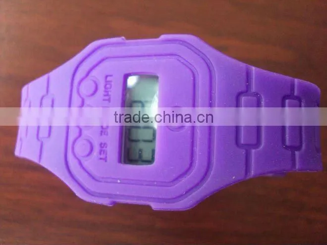 Hot!!! Delicate Digital Silicone Watch