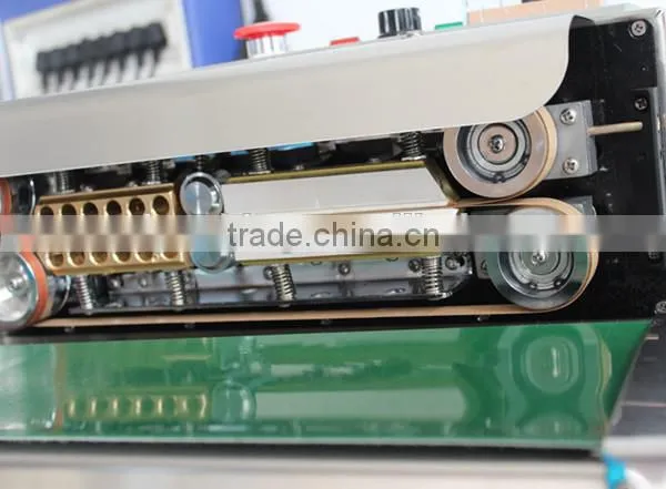 FR-770 automatic horizontal bag sealing machine stainless steel