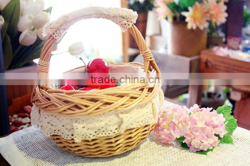 2014 Linyi new willow basket with carrying handle from manufacturer