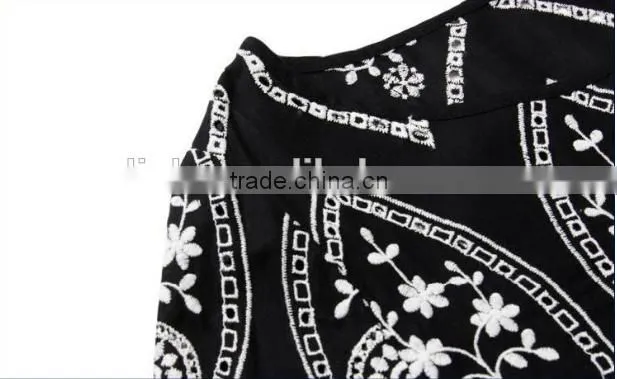 Latest style sexy hollow out lady chiffon blouse woman lace blouse wholesale tops