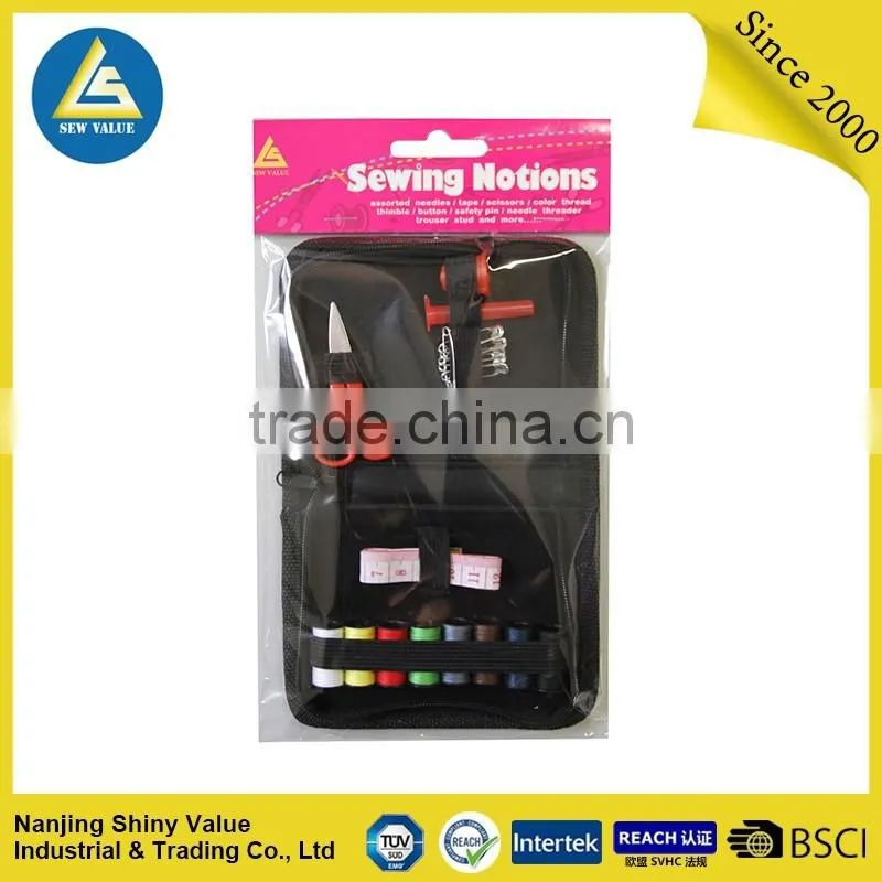 Promotional gift type cute design hot selling professional sewing kit