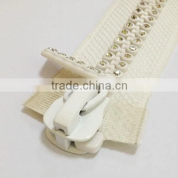 no 10 delin rhinestone zipper