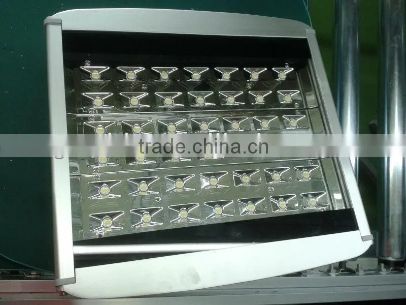 IP65 40w LED residential street lights on high lighting pole