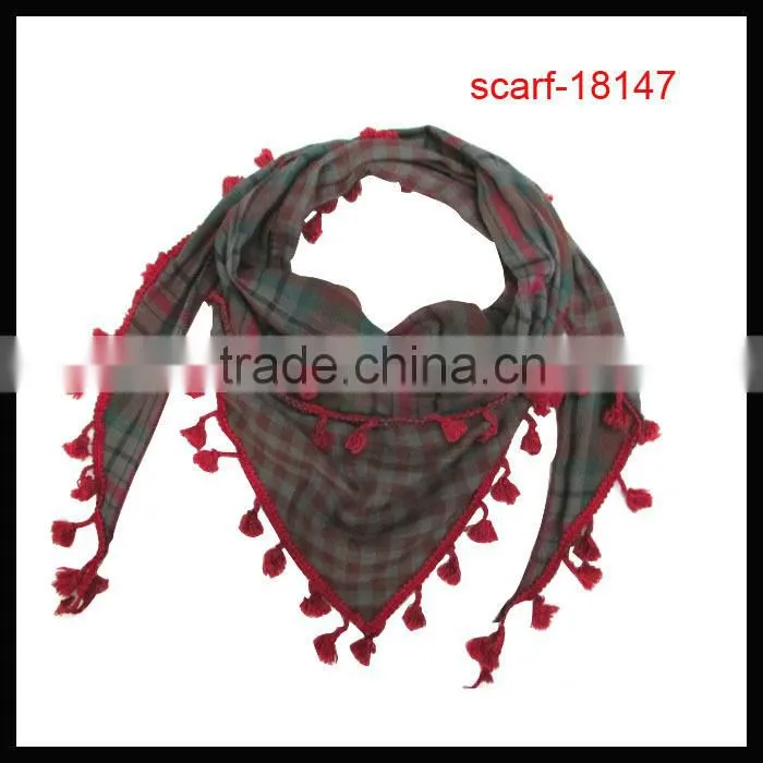Hot Sale New Style triangle with small flower scarf