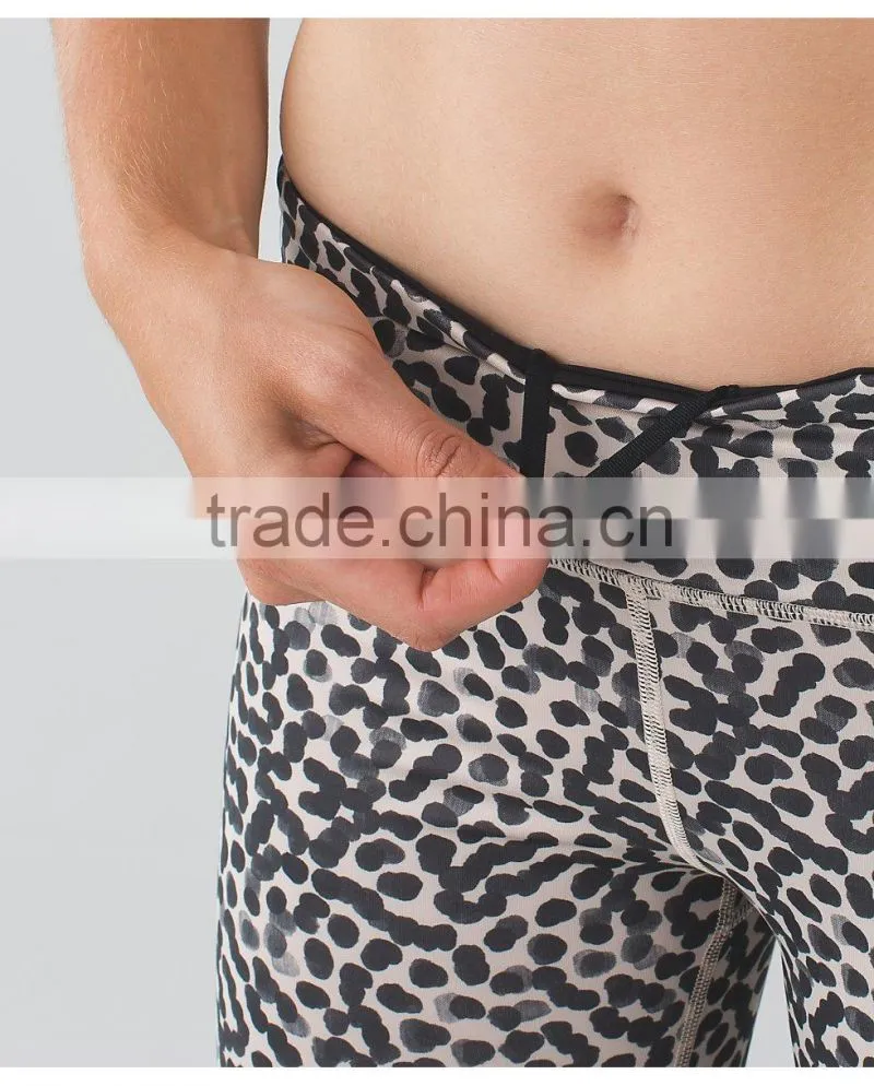 Wholesale ladies fitness good design gym legging spandex performance custom for women
