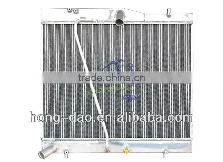Auto radiator suitable for TOYOTA HIACE'05 2K(G) MT)