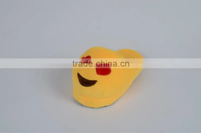 High quality indoor emoji slippers/plush emoji shoes/ Soft slippers plush