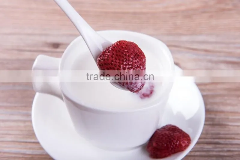 Sweet Charlie Strawberry Fresh Fruit Growing Season