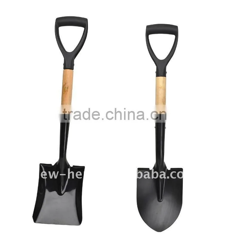 lady gardener shovel