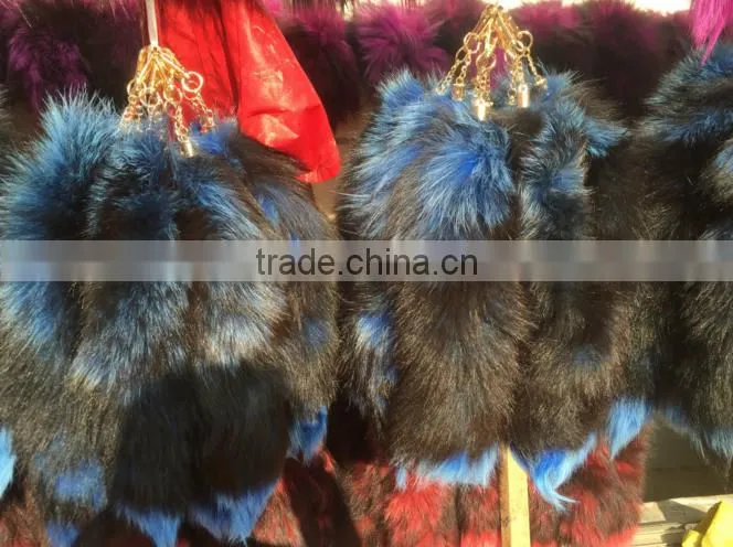 Wholesale fox tail American raccoon tail fur tail pendant whole