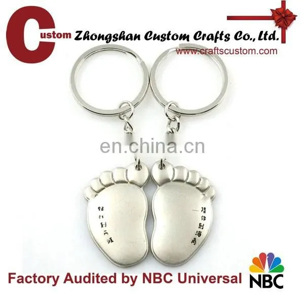 Cheap stamped bee metal key ring