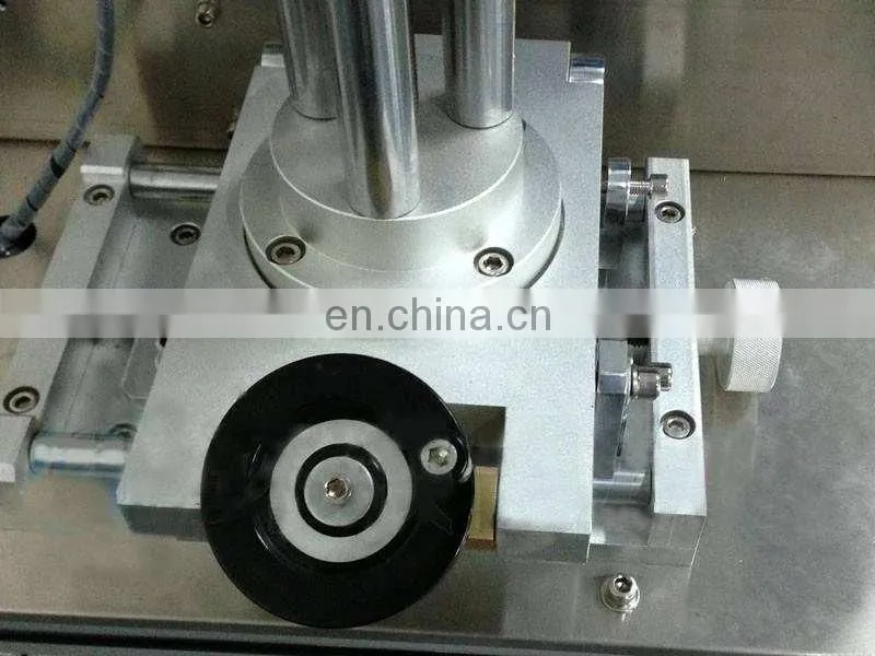 Automatic double side labeling machine for round or flat bottles boxes high quality