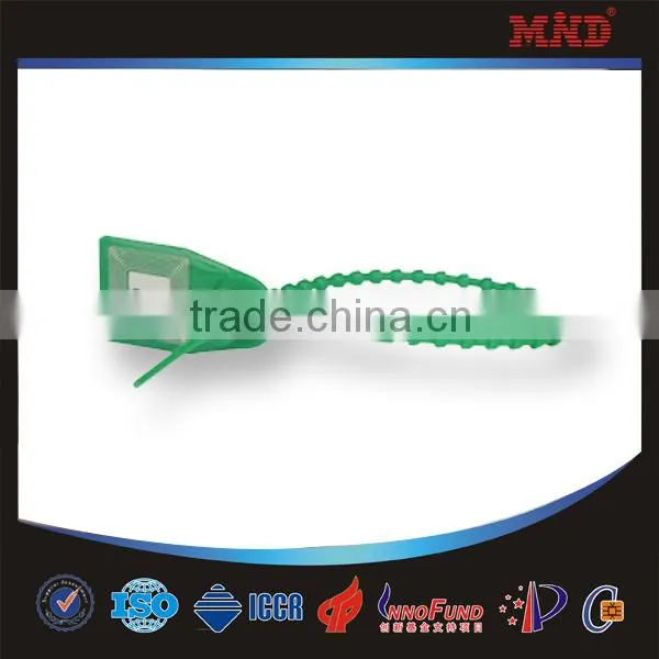 MDE130 Goat cow cattle poultry animal ear UHF RFID Ties Tag ear tag