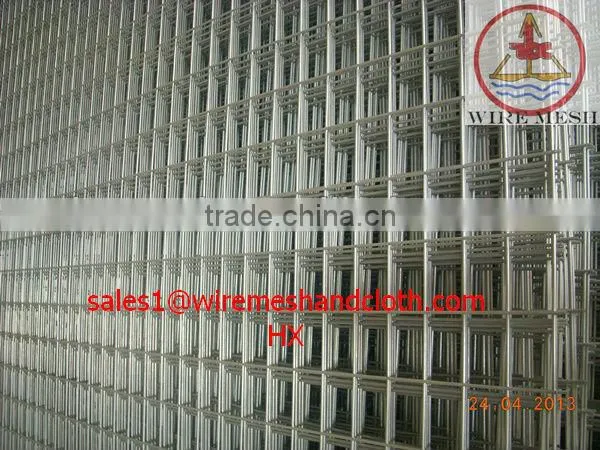 4x4 Black surface welded wire mesh panels