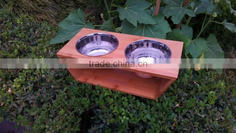 Bamboo Pet Feeder With Two Bowls