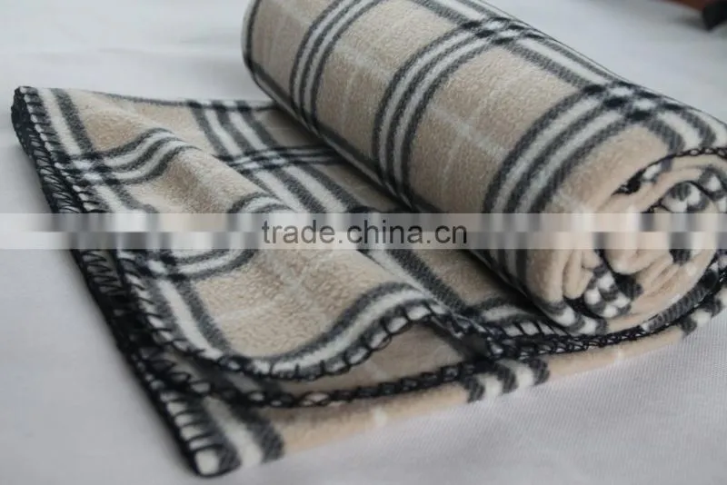 100%Polyester Solid Color Polar Fleece Travel Blanket with Drawstring Bag