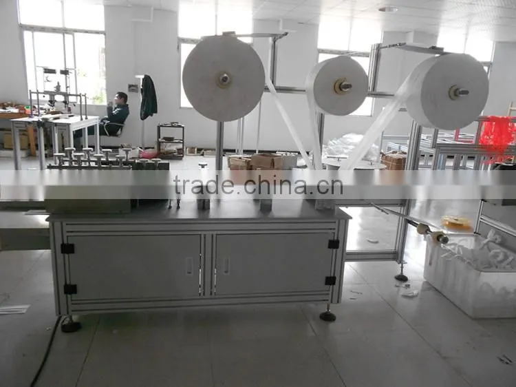 Automatic Cosmetic Cotton Pad Making Machine