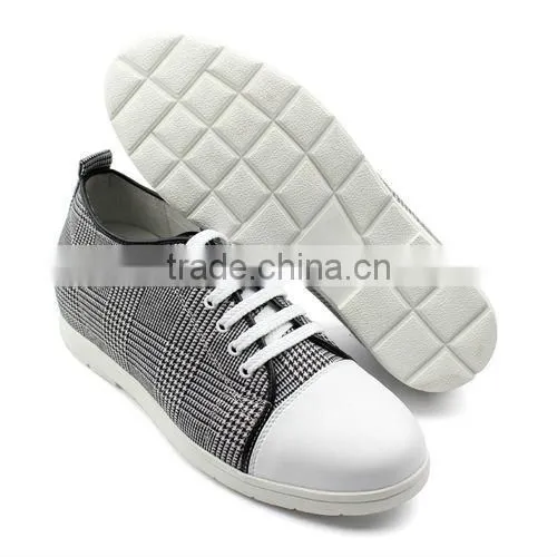 ladies flat casual shoes