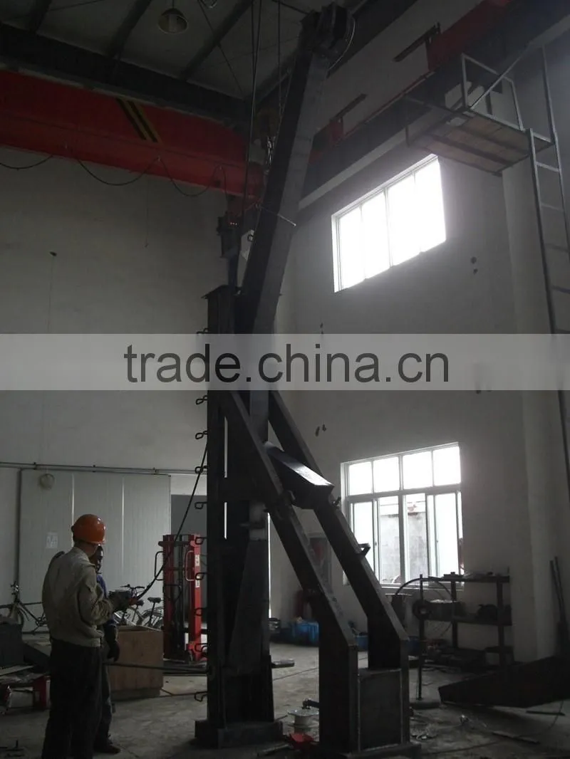 Gravity Luffing Arm Type Davit