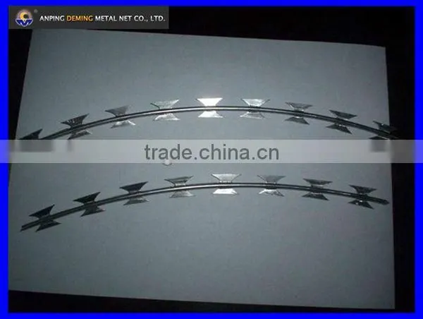 Chaina whosale razor barbed wire spike strips