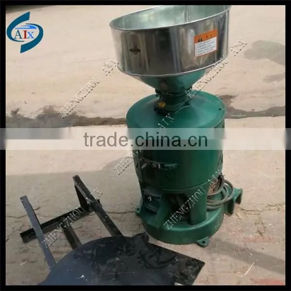 Electric small mung peeling machine