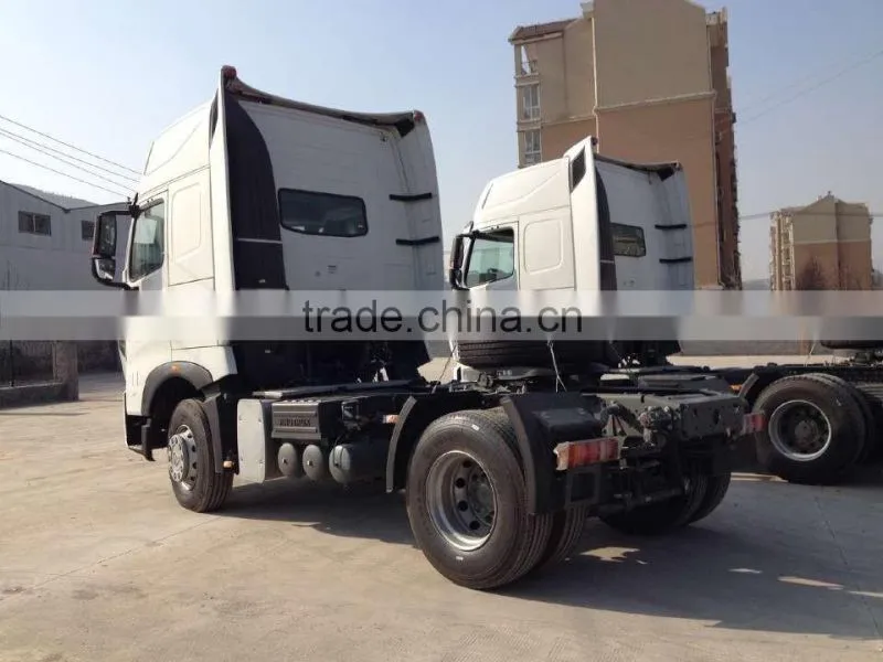 SINOTRUK HOWO TRACTOR TRUCK 4x2 for sale