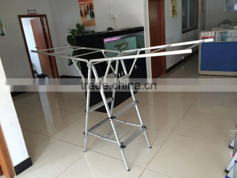 Vivinature clothes rack with 4 steps ladder