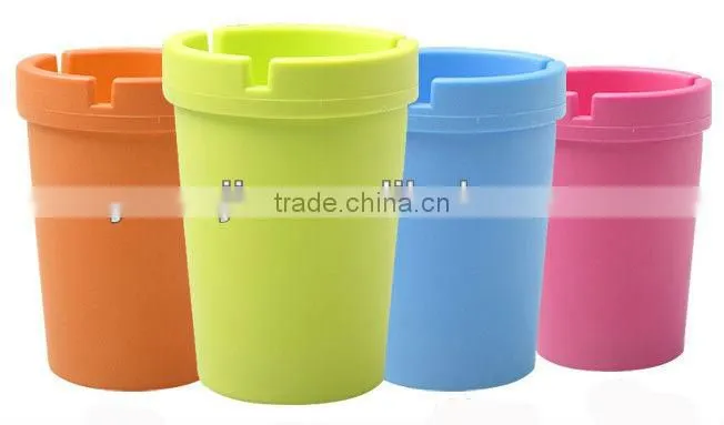 Supply Large capacity double candy color ashtray