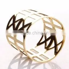 antique chair design napkin ring for wedding