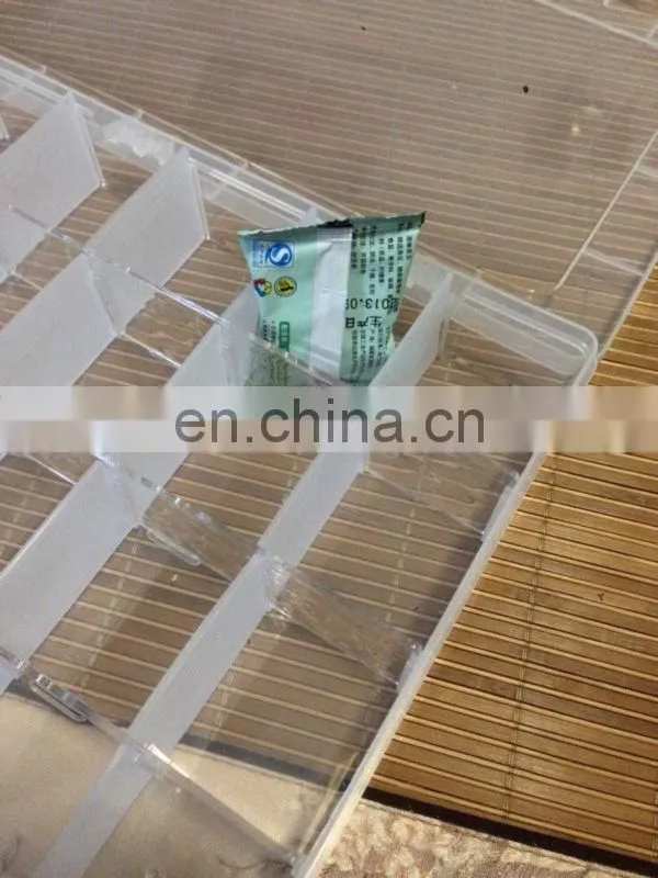 Clear Plastic Box With Dividers