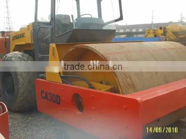 used good condiion road roller Bomag 252 with powerful drum