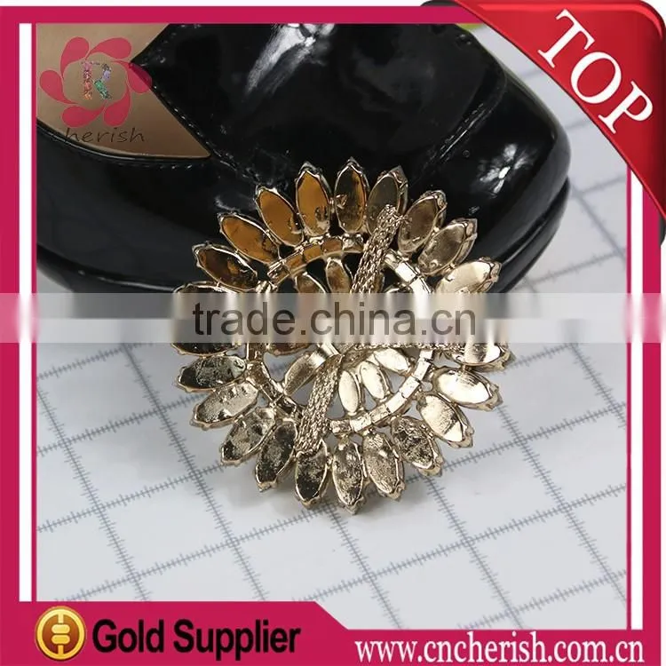 2016 fashion round shaped rhinestone shoes decoration for shoe shop
