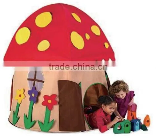 2016 new hot sale top quality inflatable beach tent toy