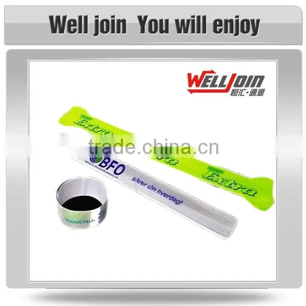Promotiona Printed Logo Cheap Customer Reflective Slap Bracelet