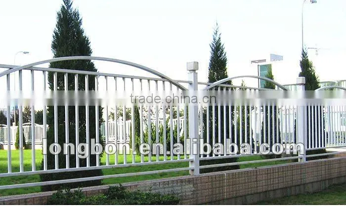 2015 Top-selling hand forged exterior iron fence