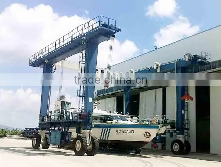 Top crane ruber type floating boat lift