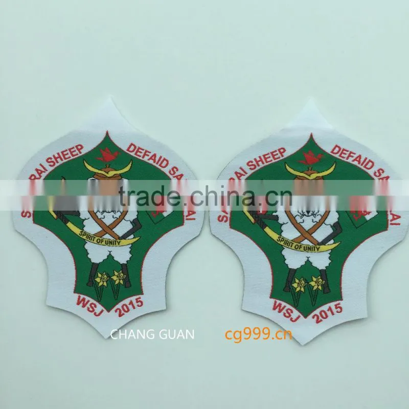 custom size woven labels for clothing