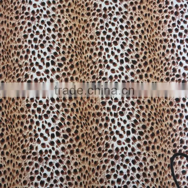 2014 Hot sell animal skin print rayon woven fabric for summer dress
