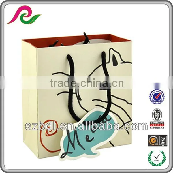 2016 Fashion promotional lovely wedding gift paper bags distributor
