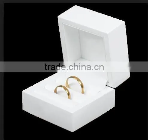 Wedding couple wooden white velvet double ring box