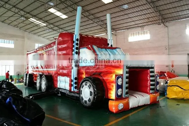 EN14960 Fantastic Red Car Inflatable Obstacle Course