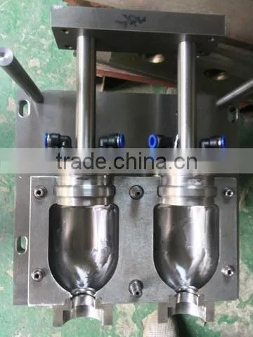 Cosmetic bottles blowing machine