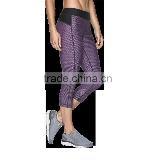 Hight Performance Dry Fit Spandex Yoga Compression Pants, Ladies 3/4 Length Capri Pants