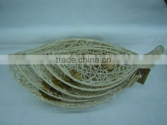 Natural rattan&water hyacinth weaving iron frame fish shaped fruit basket