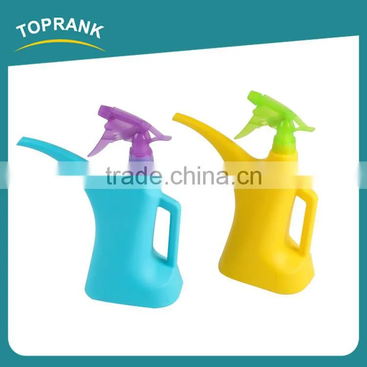 Small plastic garden watering pot, child flower watering cans wholesale