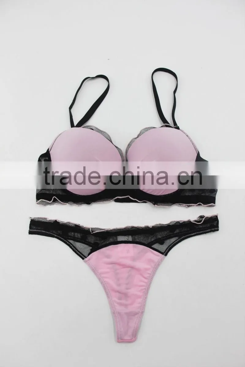 Sexy women bikini set with black lace Pink Ladies bra set underwear